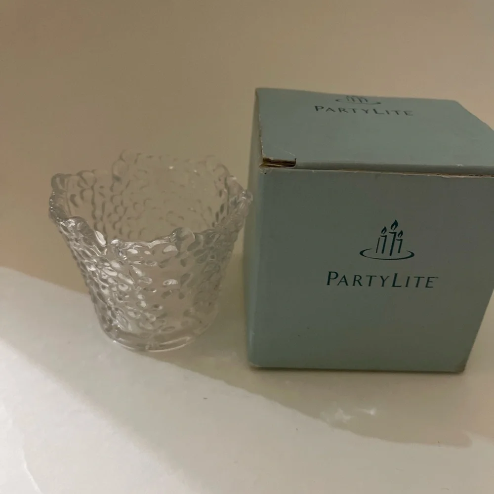 New Crystal Votive Tealight Candle Holder, 3 3/4" PartyLite - Picture 7 of 7